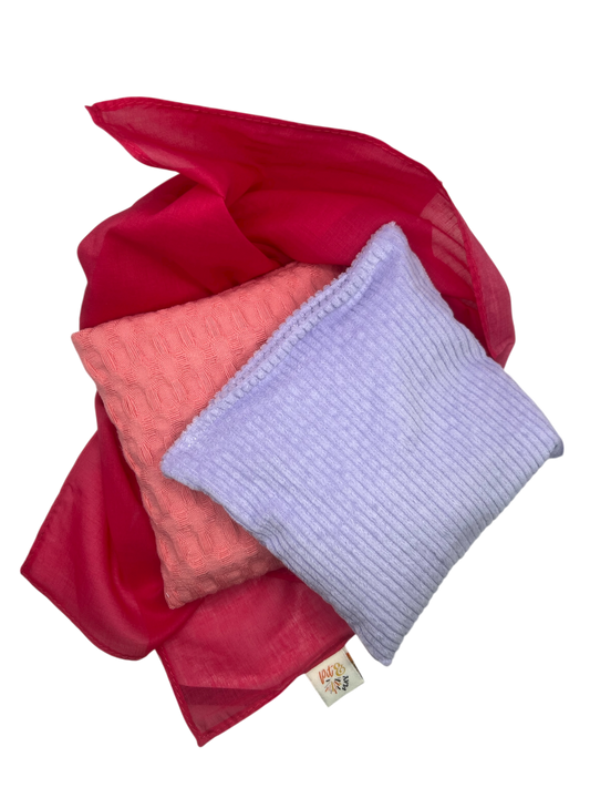 2 beanbags and pink playcotton