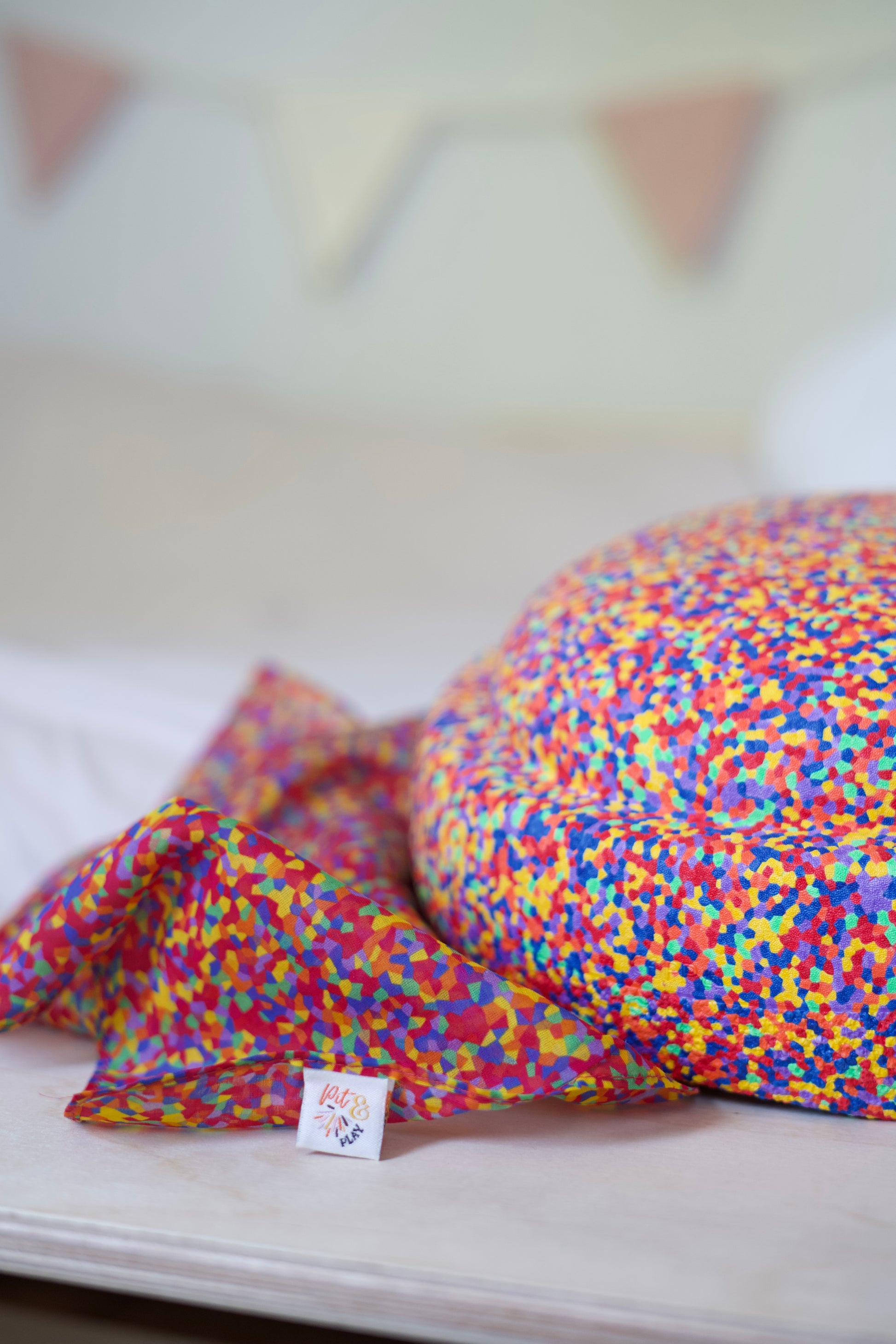 Speeldoek confetti - Medium 48x48cm - Playcotton - Pit and play